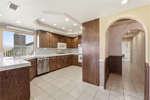 635 S Pathfinder, Anaheim, CA 92807 - Photo 12