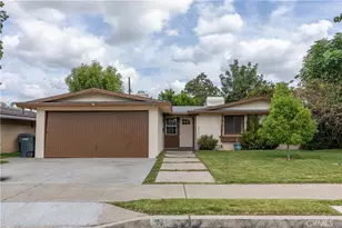 2027 W Arbor Way, Orange, CA 92868 - Photo 2