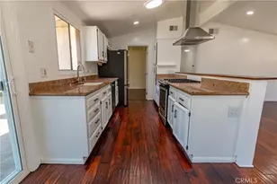 2027 W Arbor Way, Orange, CA 92868 - Photo 8