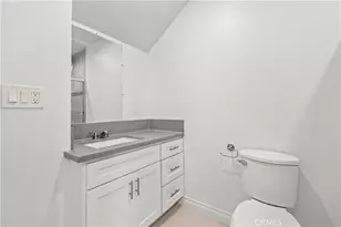 4816 Saturn St, Los Angeles, CA 90019 - Photo 18
