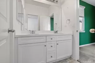 9701 Hawkeye Ln, Anaheim, CA 92804 - Photo 22