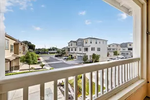 9701 Hawkeye Ln, Anaheim, CA 92804 - Photo 18