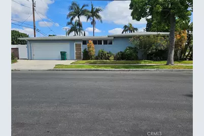 2001 Carfax, Long Beach, CA 90815 - Photo 6