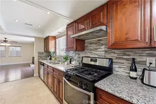 1946 W Broadway, Anaheim, CA 92804 - Photo 8
