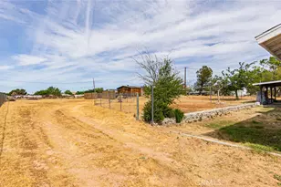 14280 Navajo, Apple Valley, CA 92307 - Photo 20