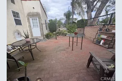 2196 N Orange Grove Avenue, Pomona, CA 91768 - Photo 22