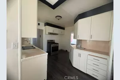 2196 N Orange Grove Avenue, Pomona, CA 91768 - Photo 6