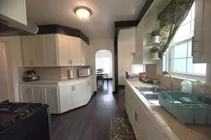 2196 N Orange Grove Ave, Pomona, CA 91768 - Photo 10
