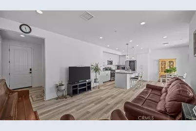 16282 Meadowhouse Avenue, Chino, CA 91708 - Photo 12