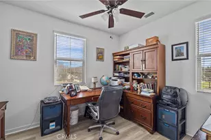 16282 Meadowhouse Ave, Chino, CA 91708 - Photo 24