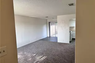 12745 Navajo Rd, Apple Valley, CA 92308 - Photo 8