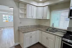 2033 W Burnett St, Long Beach, CA 90810 - Photo 4