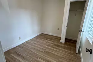 2033 W Burnett St, Long Beach, CA 90810 - Photo 8