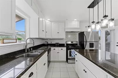 3542 Hillview Place, Los Angeles, CA 90032 - Photo 6