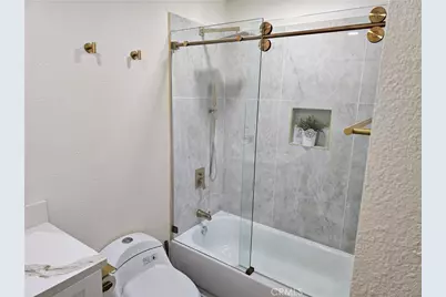 1072 Amber, Lake Elsinore, CA 92530 - Photo 8