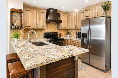 25023 Peachland Avenue #253, Newhall, CA 91321 - Photo 1
