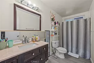 11918 Cedarvale St, Norwalk, CA 90650 - Photo 16