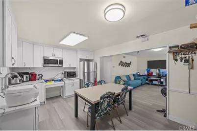 11918 Cedarvale Street, Norwalk, CA 90650 - Photo 8