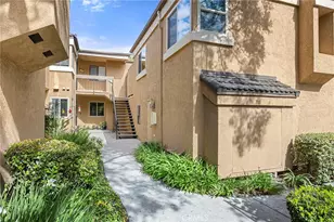 7851 Southlake, Huntington Beach, CA 92647 - Photo 2