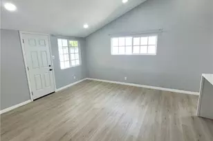 5651 Radford Ave, Valley Village, CA 91607 - Photo 20