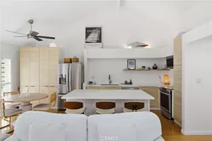 805 Grayling Bay, Costa Mesa, CA 92626 - Photo 2