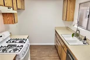 12121 Centralia St, Lakewood, CA 90715 - Photo 18