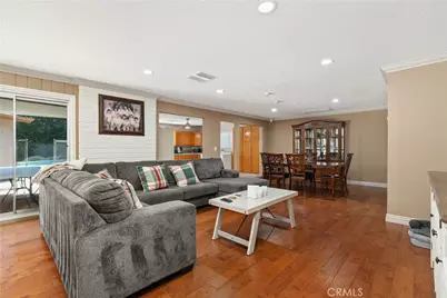 22640 Cohasset, West Hills, CA 91307 - Photo 4