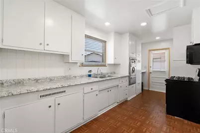 22640 Cohasset, West Hills, CA 91307 - Photo 18