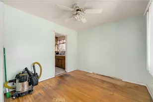 3100 Brighton, Los Angeles, CA 90018 - Photo 6