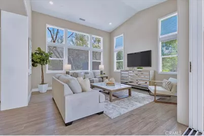 168 Crossover, Irvine, CA 92618 - Photo 8