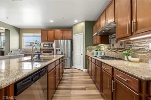 14973 Mavenwood Pl, Fontana, CA 92336 - Photo 22