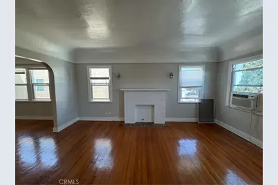 733 N Ridgewood Place, Los Angeles, CA 90038 - Photo 2