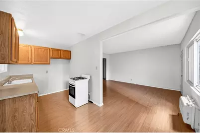 1053 S Oxford Avenue, Los Angeles, CA 90006 - Photo 10