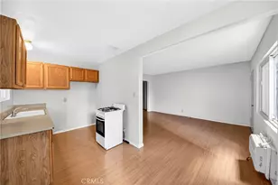 1053 S Oxford Ave, Los Angeles, CA 90006 - Photo 10
