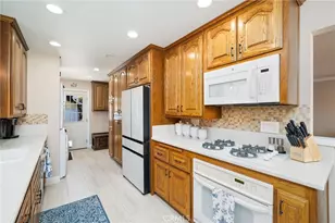 11442 212th St, Lakewood, CA 90715 - Photo 10