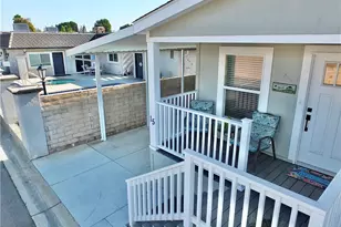 10525 Somerset, Bellflower, CA 90706 - Photo 2