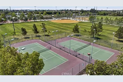 318 W Pebble Creek Lane, Orange, CA 92865 - Photo 28