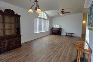 6259 E Marina View Dr, Long Beach, CA 90803 - Photo 12