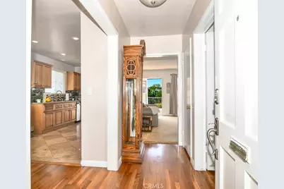 3927 Lees Avenue, Long Beach, CA 90808 - Photo 4