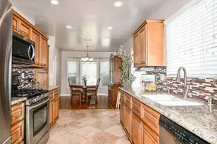 3927 Lees Ave, Long Beach, CA 90808 - Photo 10