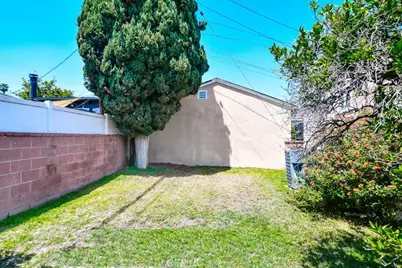 3927 Lees Avenue, Long Beach, CA 90808 - Photo 32