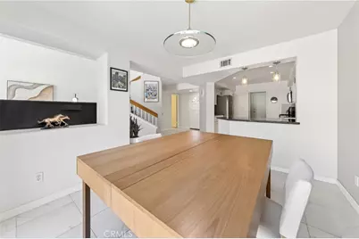 512 S Hollydale, Anaheim, CA 92808 - Photo 24
