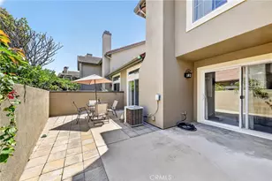 512 S Hollydale, Anaheim, CA 92808 - Photo 38