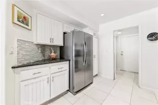 512 S Hollydale, Anaheim, CA 92808 - Photo 16
