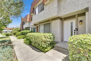 27925 Ridgebluff Ct, Rancho Palos Verdes, CA 90275 - Photo 2