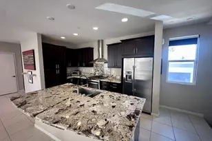 812 Brickyard, Costa Mesa, CA 92627 - Photo 4