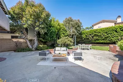 17188 Edgewater, Huntington Beach, CA 92649 - Photo 8