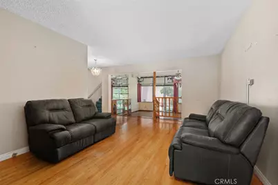 10253 Angell, Downey, CA 90242 - Photo 12