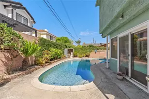 10253 Angell, Downey, CA 90242 - Photo 2