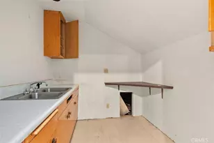 10253 Angell, Downey, CA 90242 - Photo 22